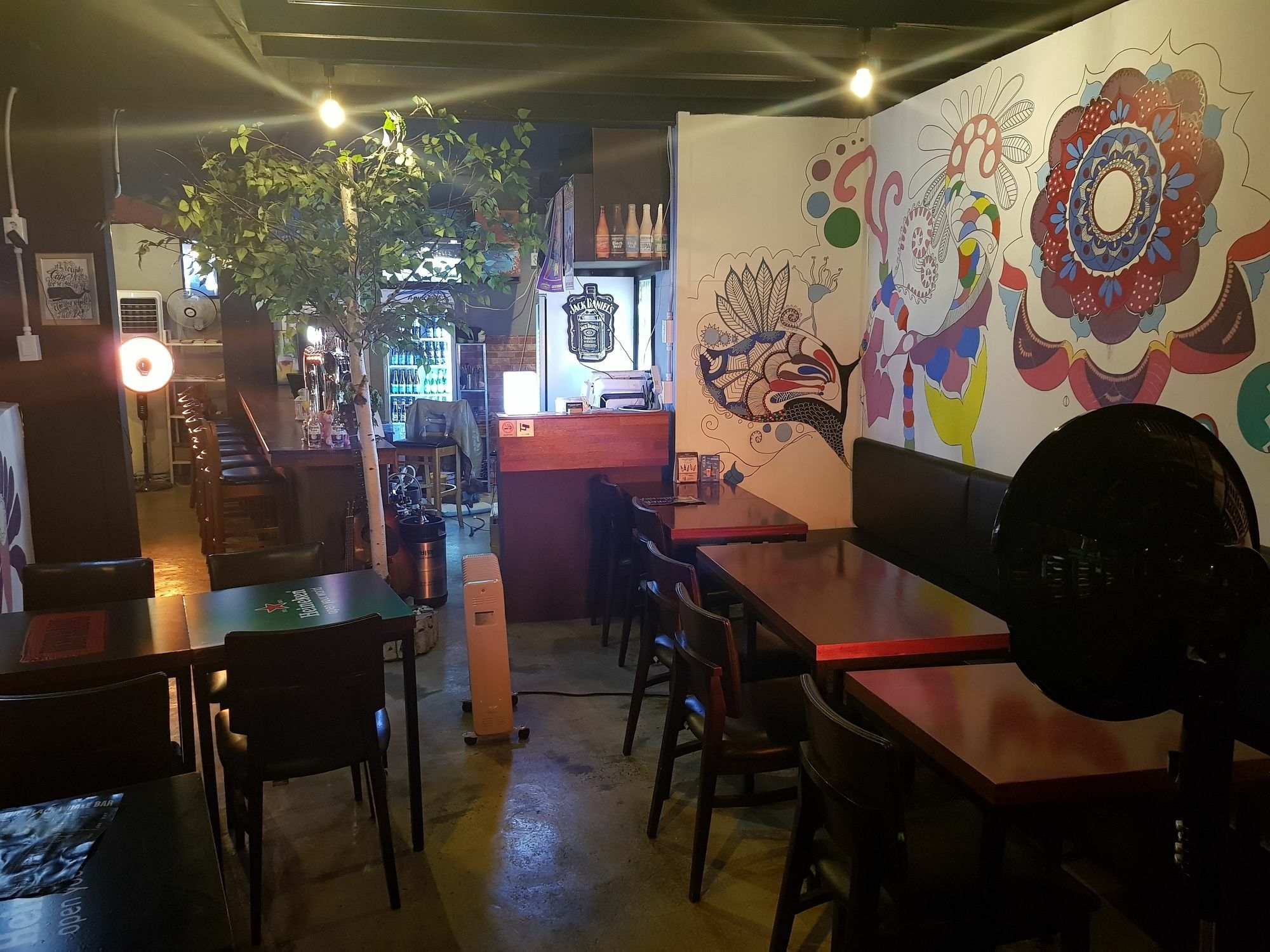Jinho'S Black Whale Guest House & Bar Seoul Bagian luar foto